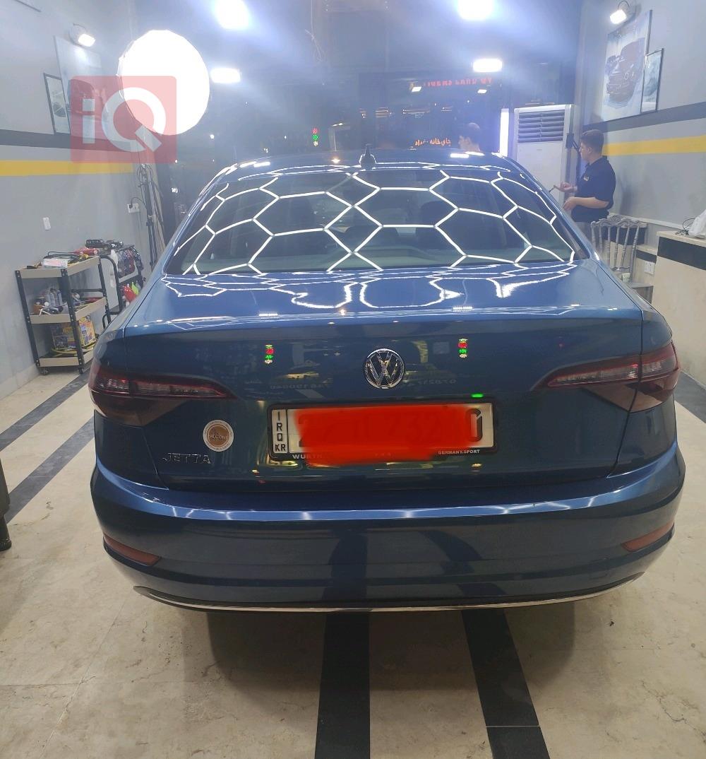 ڤۆڵکسواگن جێتا